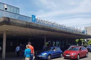 Herido de gravedad un menor en otro ataque a navajazos en el centro de Santiago de Compostela