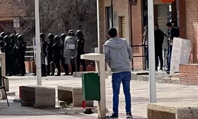 Un policía herido en los graves disturbios en Toledo tras la muerte de un joven apuñalado