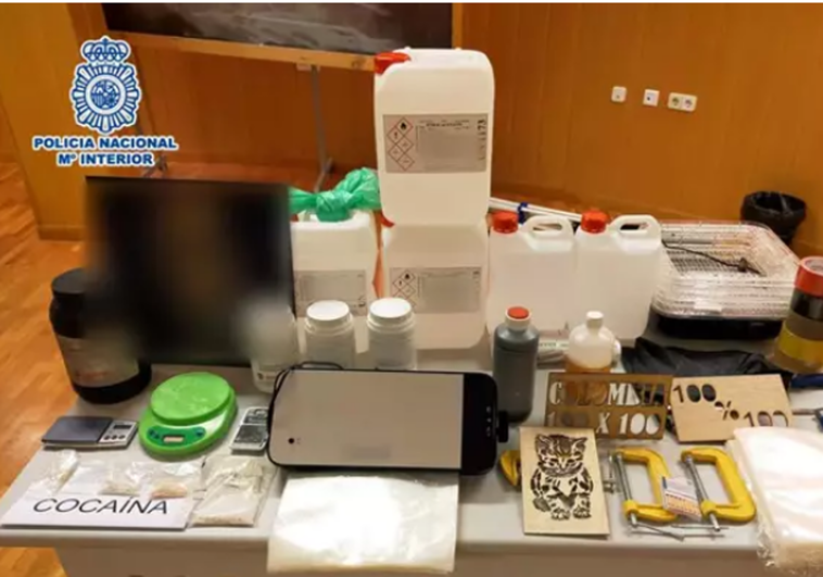 Detenido por elaborar cocaína en un laboratorio clandestino en su casa de Benijófar (Alicante)
