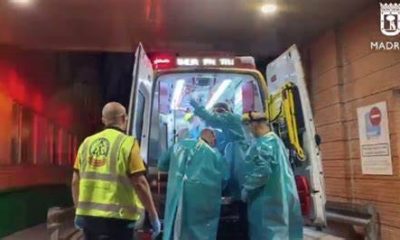 Herido grave un joven de 18 años apuñalado en el metro de Usera